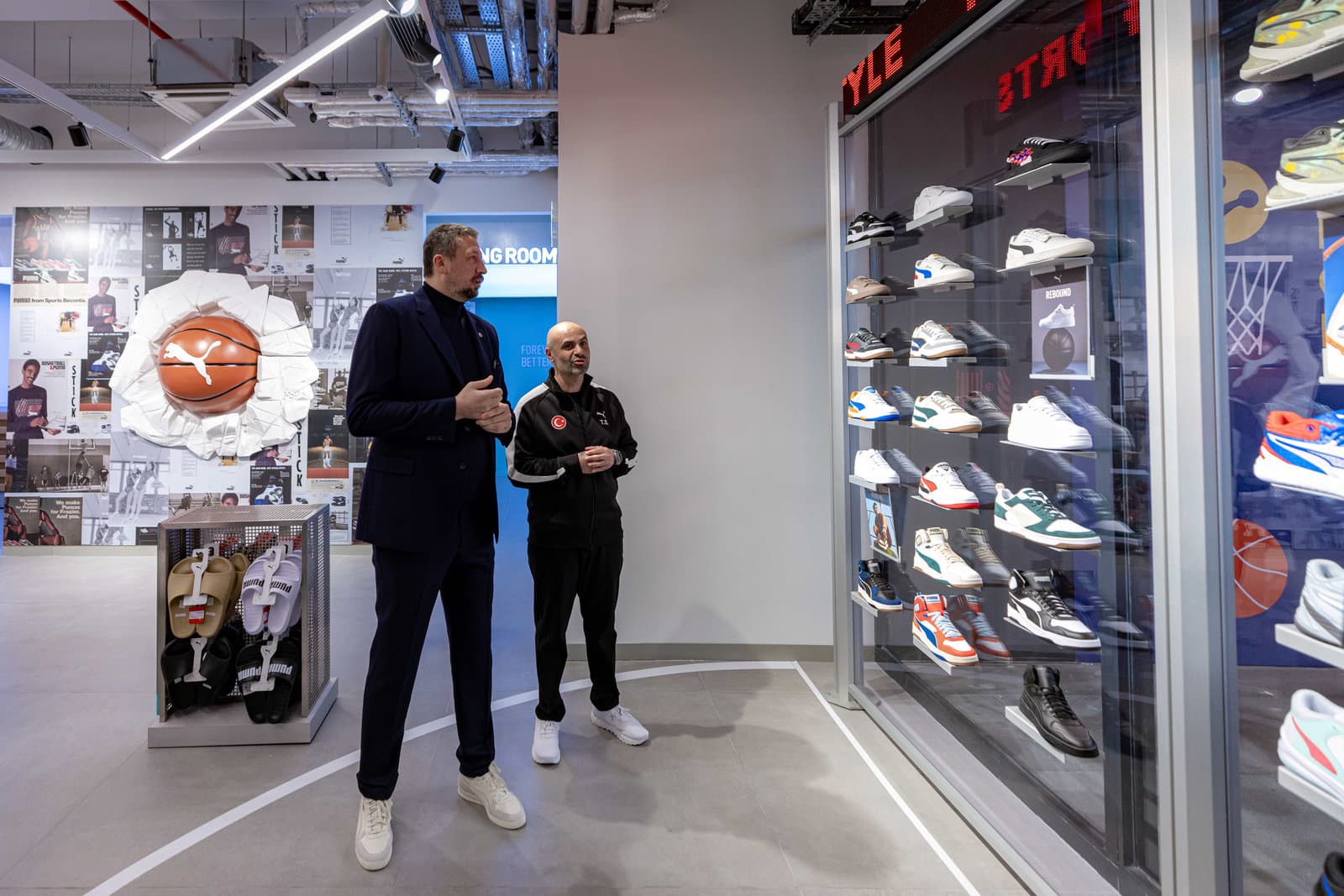 PUMA, TBF iş birliğiyle basketbol konsept mağazası açtı