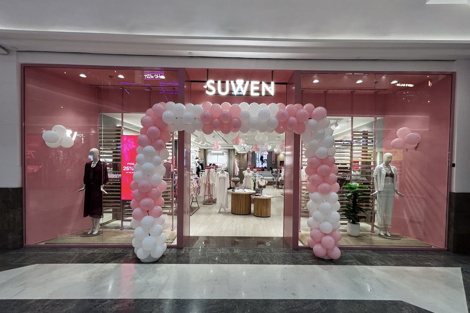 Suwen Körfez’deki ikinci mağazasını Dubai’de açtı