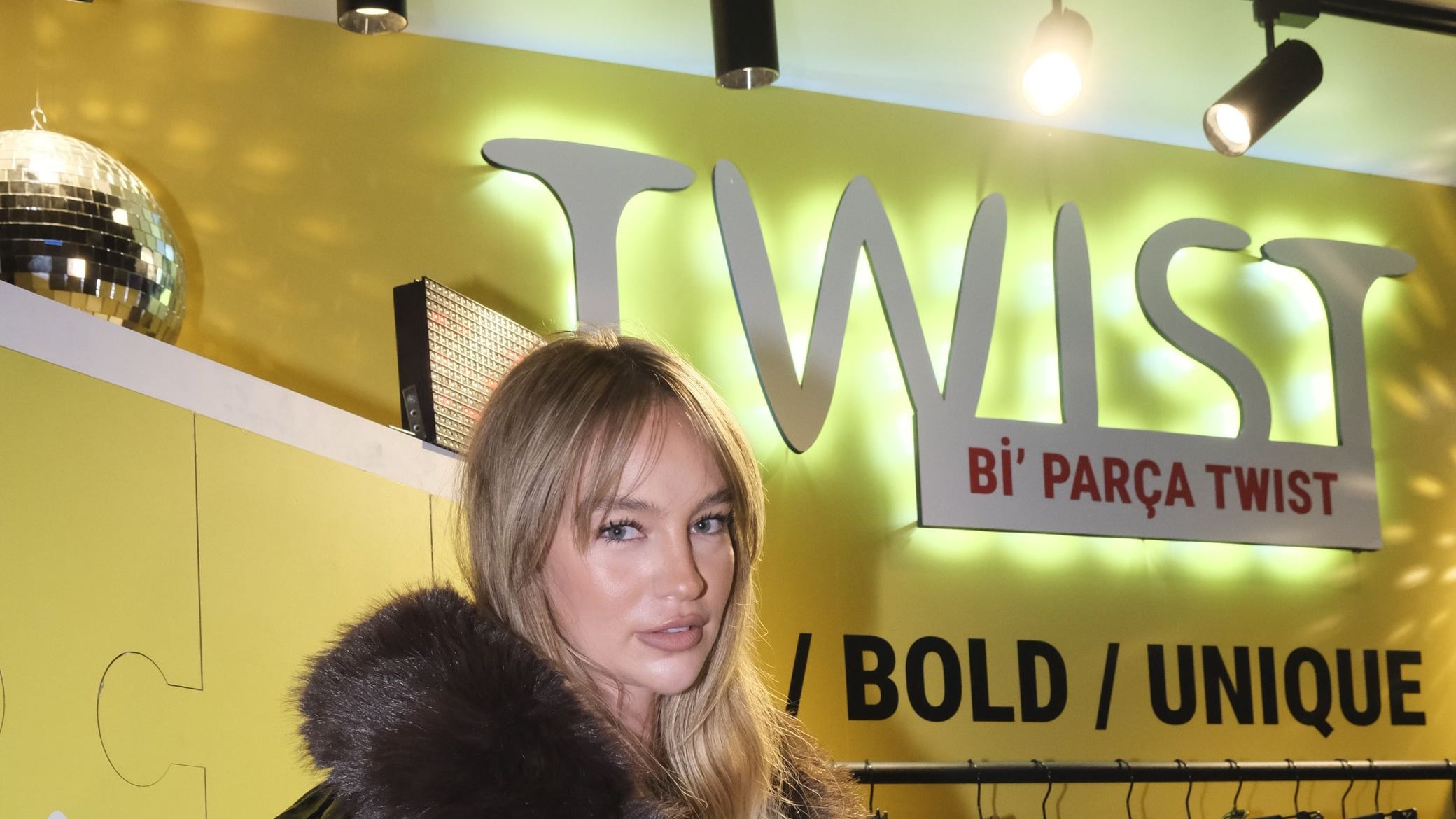 Twist, Mahmut Orhan'ın Cave gecesine enerji kattı